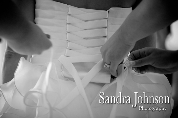 Best Paradise Cove at Buena Vista Watersports in Orlando, Florida wedding photographer - Sandra Johnson (SJFoto.com)